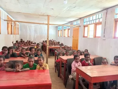 View PKBM Wedauma dari Depan